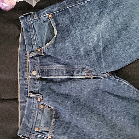 Levi's 501 Red Tag Jeans - Picture 2 of 6
